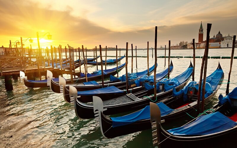 Gondolas at Sunset — Blue, Serene