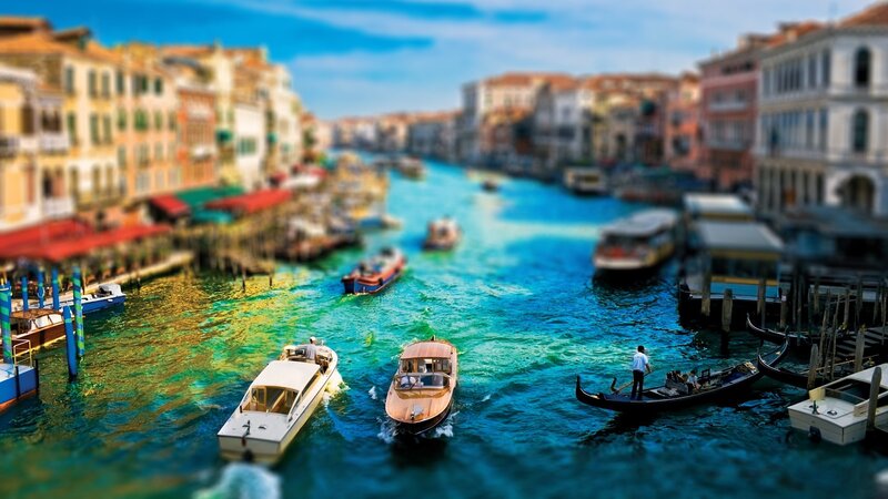 Gondolas in Canal — Blue, Lively