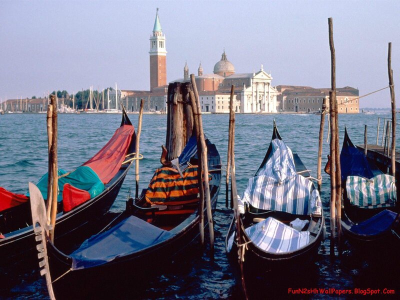 Gondolas in Venice with San Giorgio Maggiore