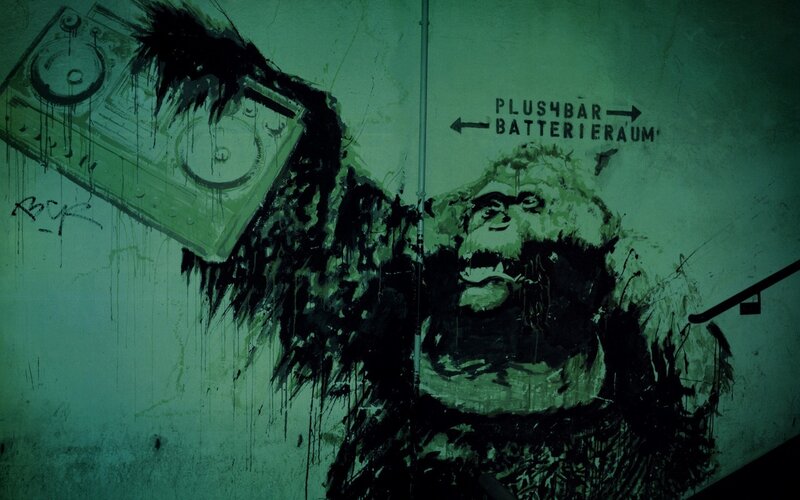 Gorilla graffiti with boombox