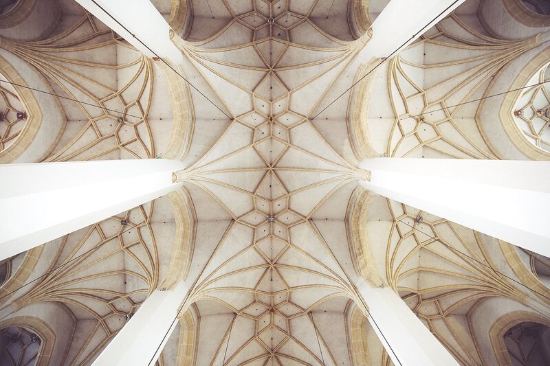 Gothic Vaulted Ceiling — White
