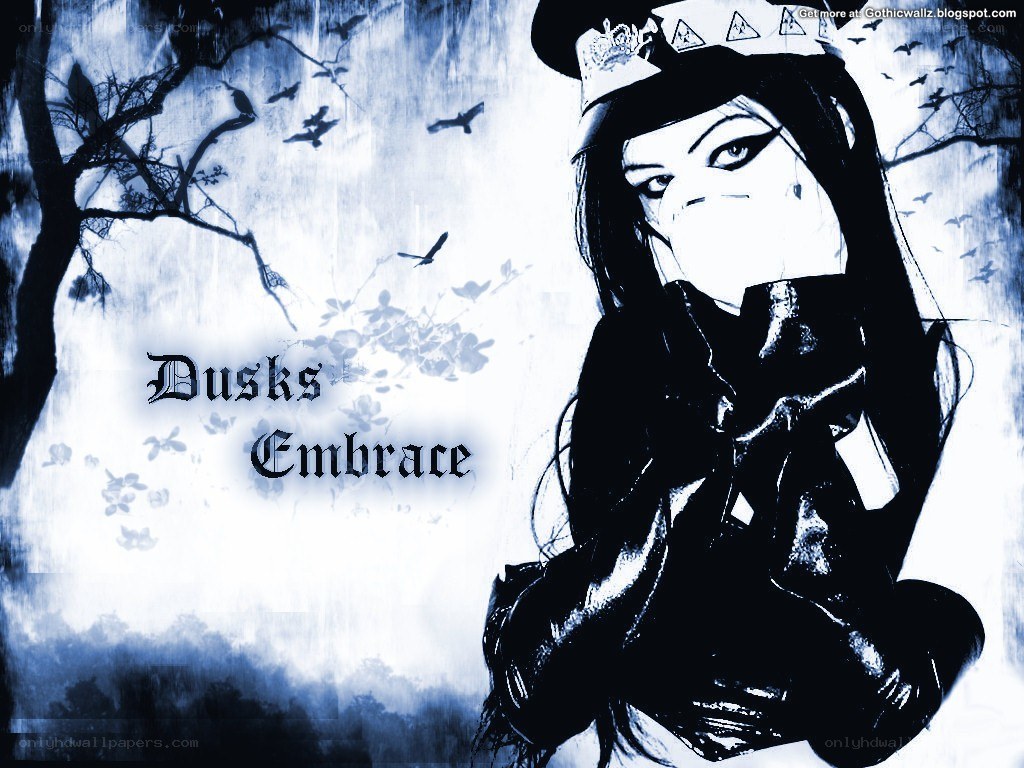 Gothic woman with crow