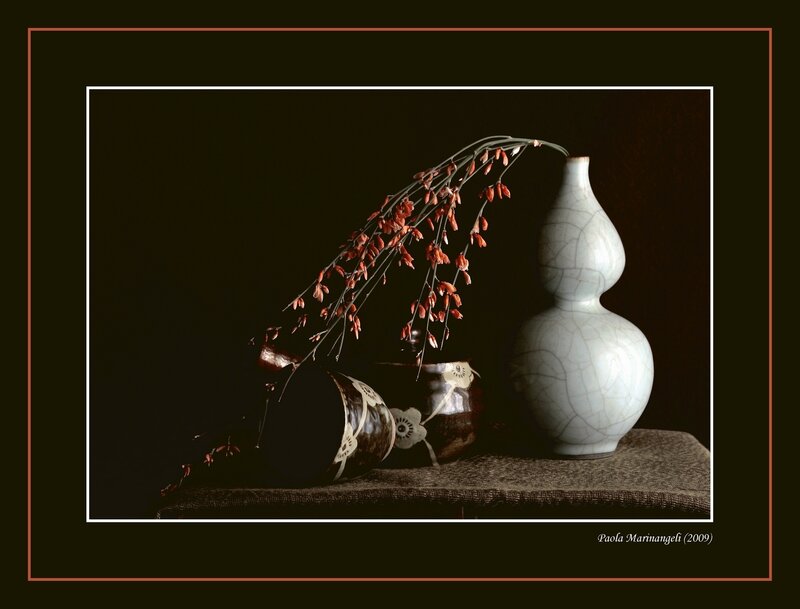 Gourd-shaped Vase with Flowers
