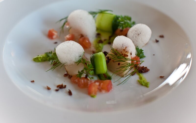 gourmet scallop dish