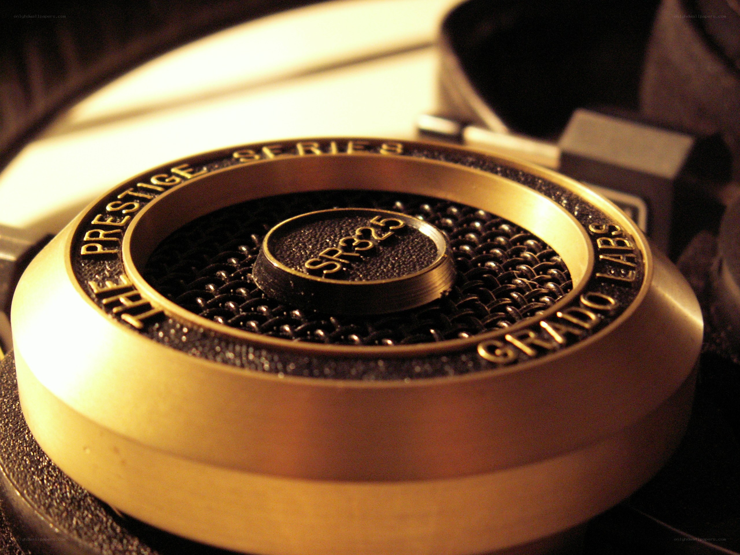 Grado Labs SR325 earphone