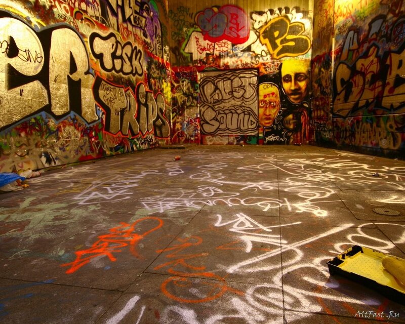 Graffiti-covered Room — Gray