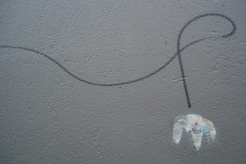 graffiti of nintendo 64 controller