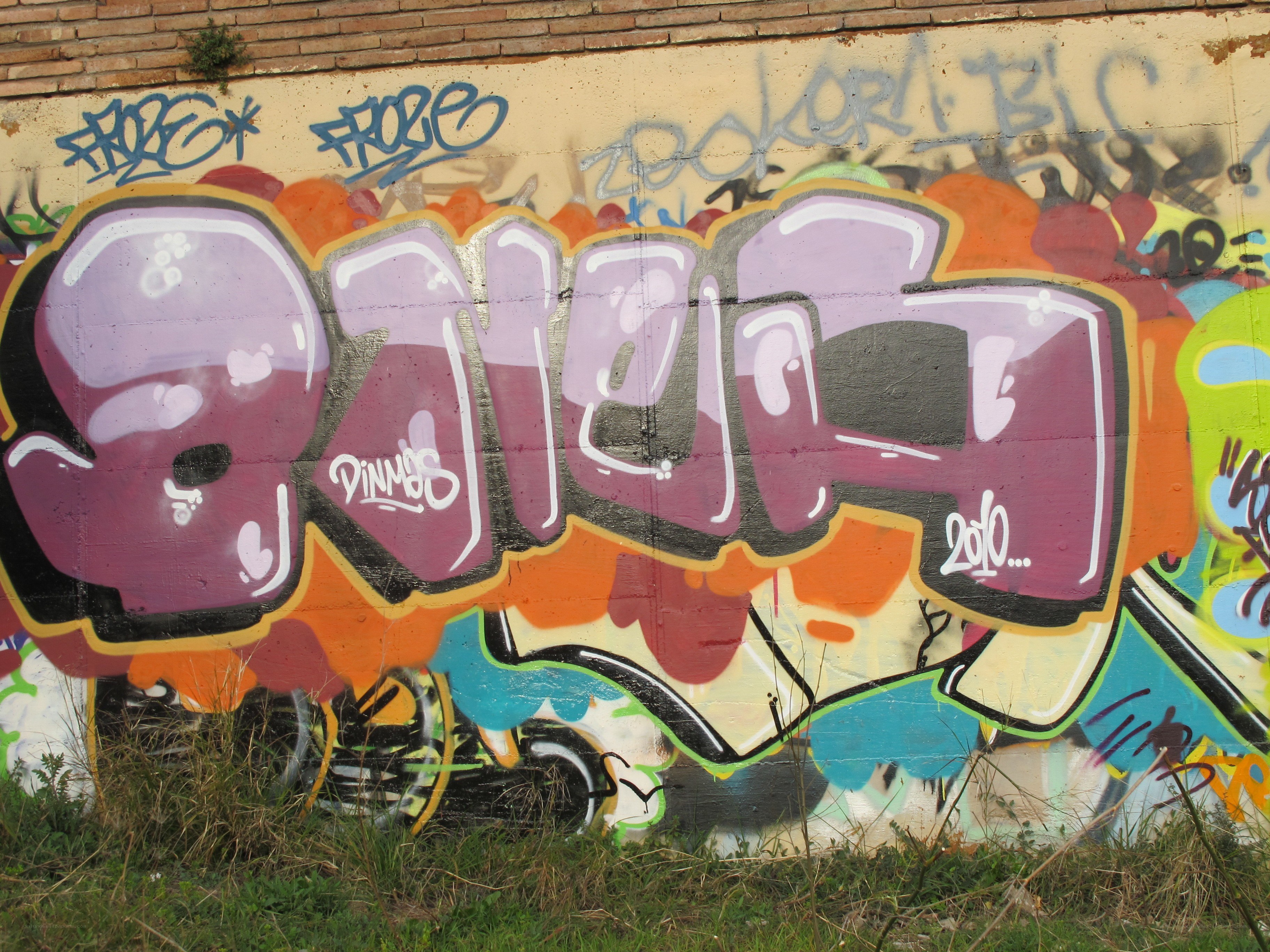 graffiti on brick wall