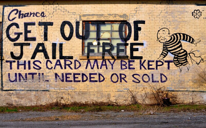 Graffiti on Brick Wall — Yellow