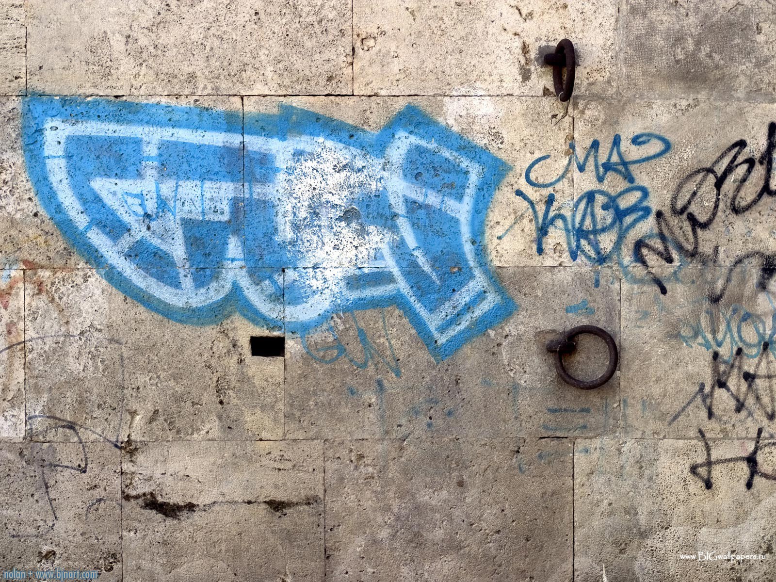 graffiti on concrete wall