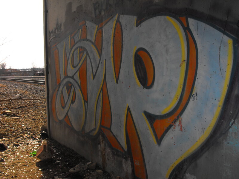 graffiti on concrete wall