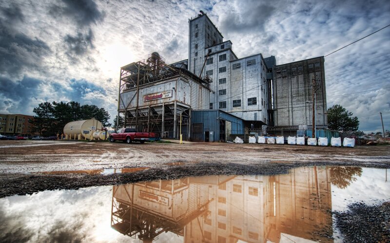 Grain Elevator Complex — Gray