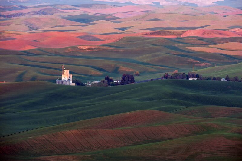Grain Elevator in Hills