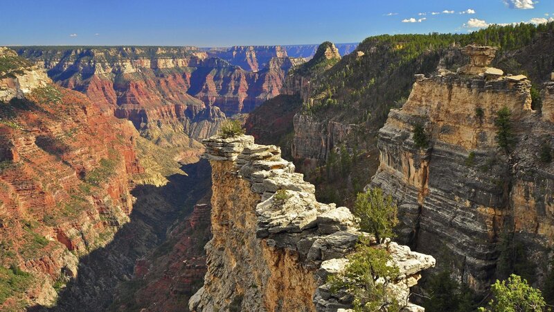 Grand Canyon Cliffs — Red, Dramatic