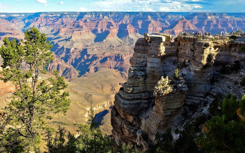 Grand Canyon overlook view