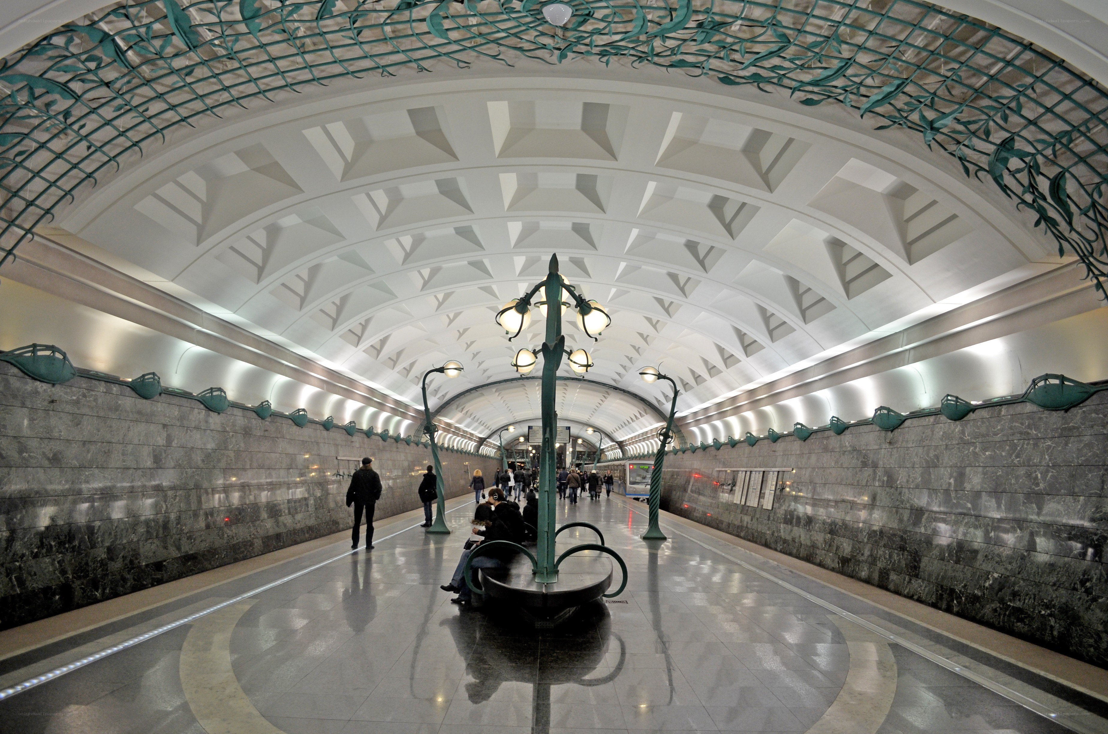 grand subway station interior