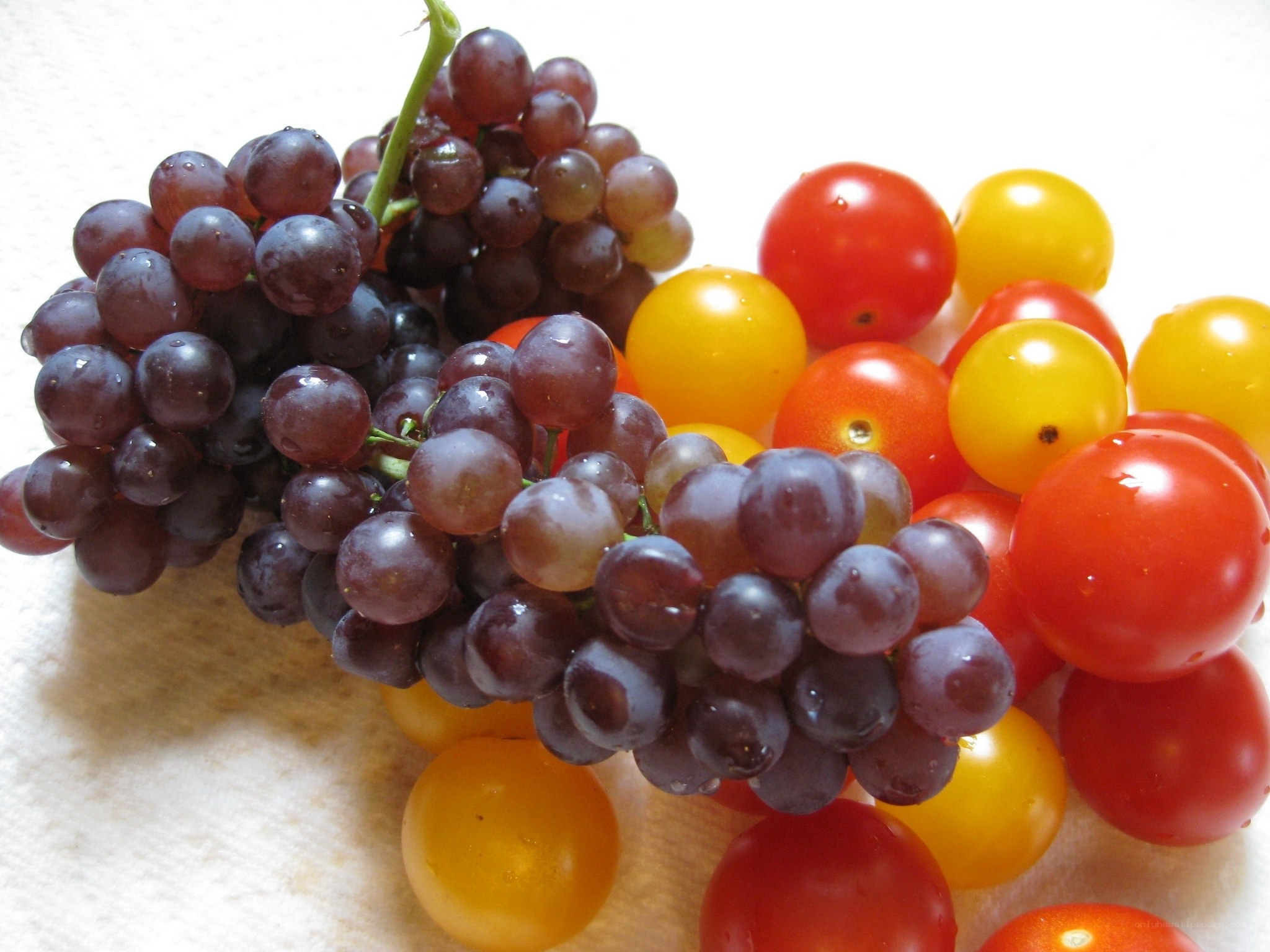 grapes and cherry tomatoes