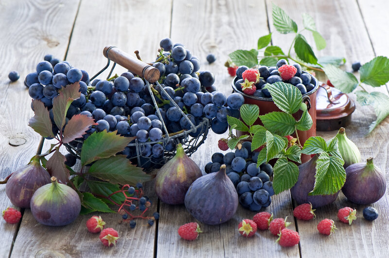 Grapes and Figs on Wood — Purple