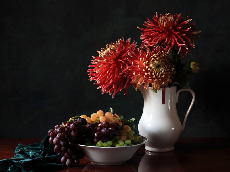Grapes and Flowers in Vase — Red