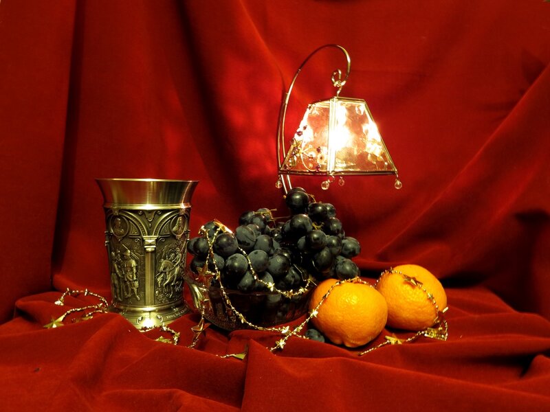 Grapes and Oranges on Cloth