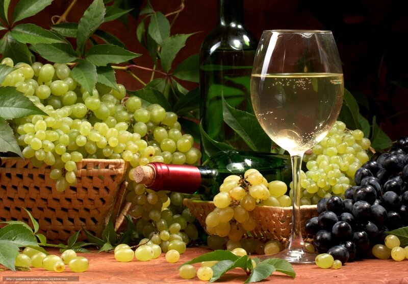 Grapes and Wine Glass — Green, Still Life