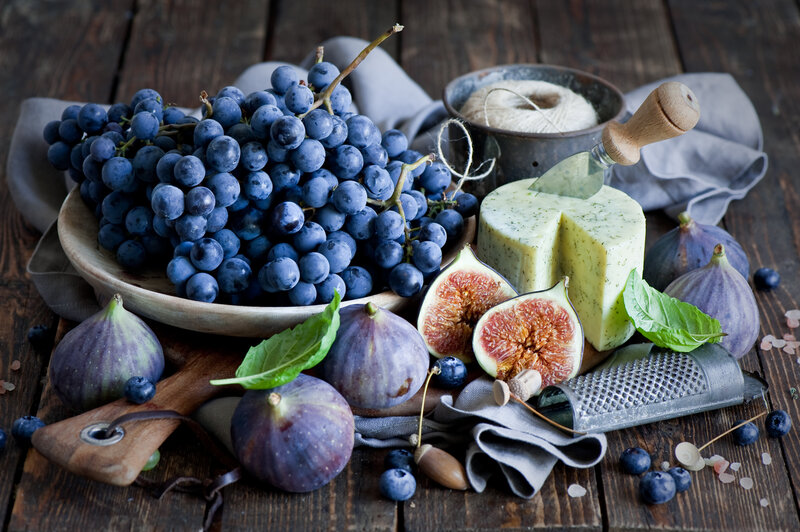 Grapes Figs and Cheese