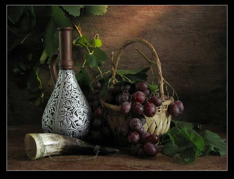 Grapes in a Basket — Brown