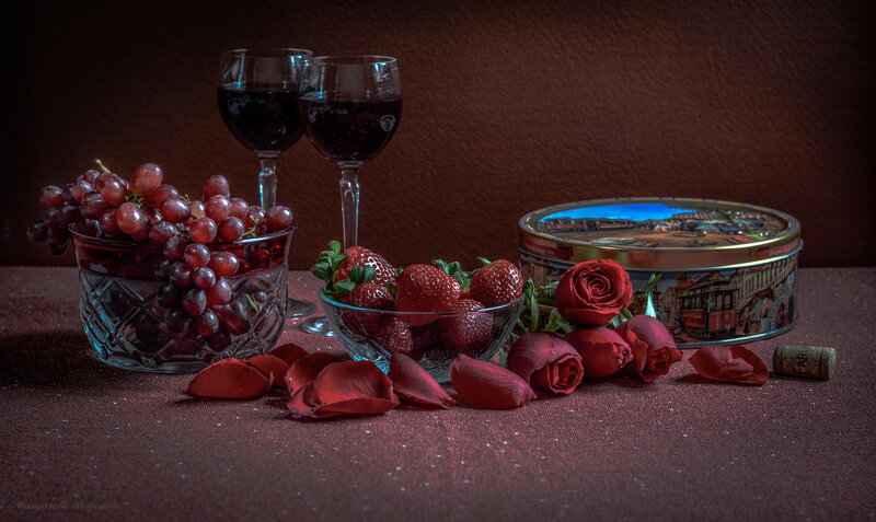 Grapes Strawberries Wine