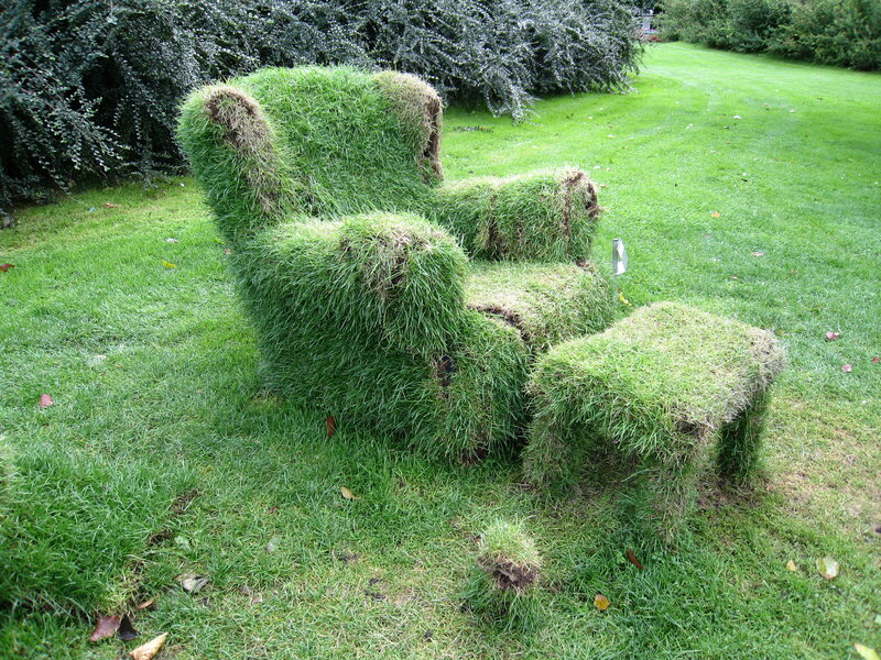 Grass-covered Armchair