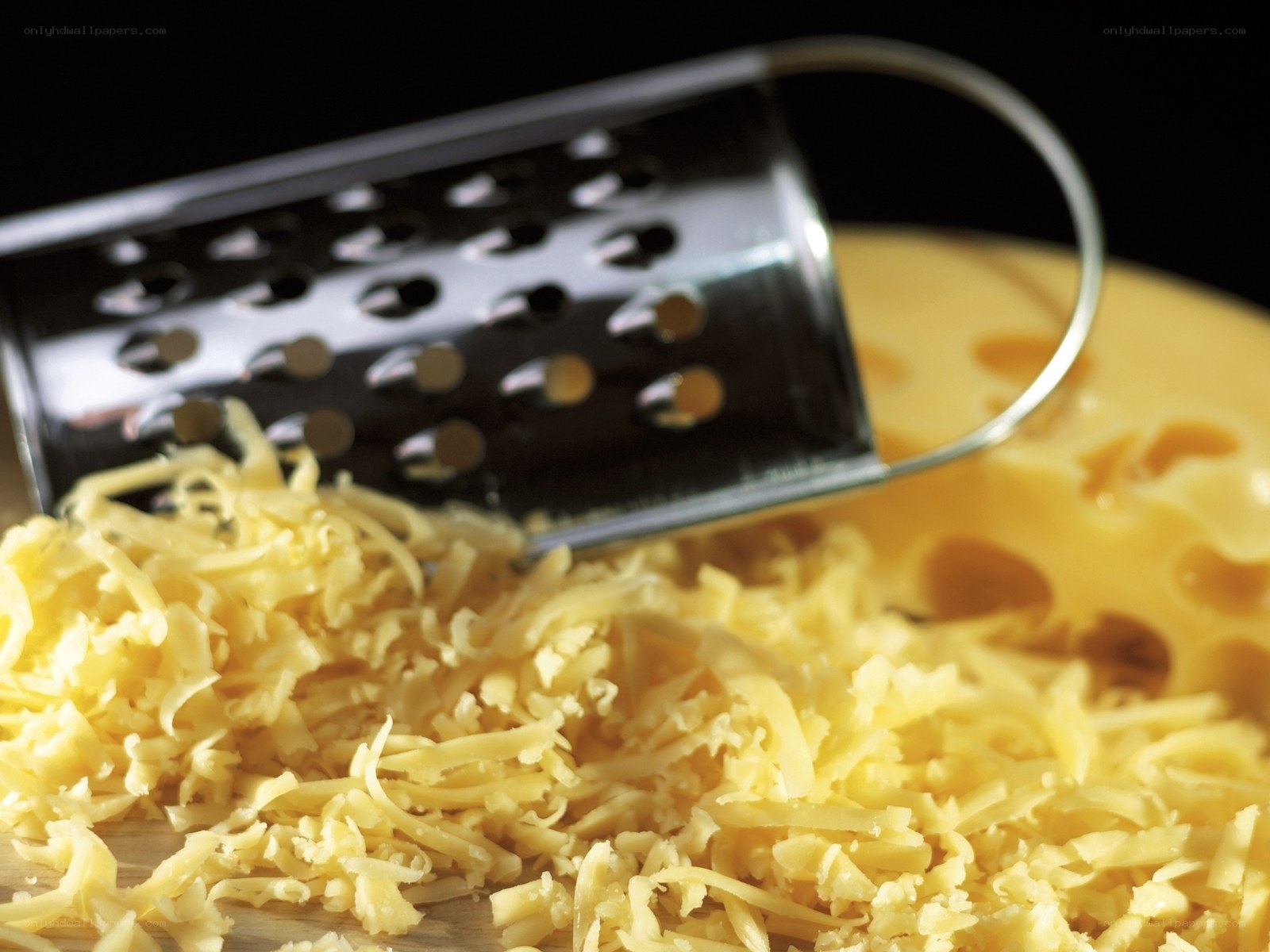 grated cheese with grater