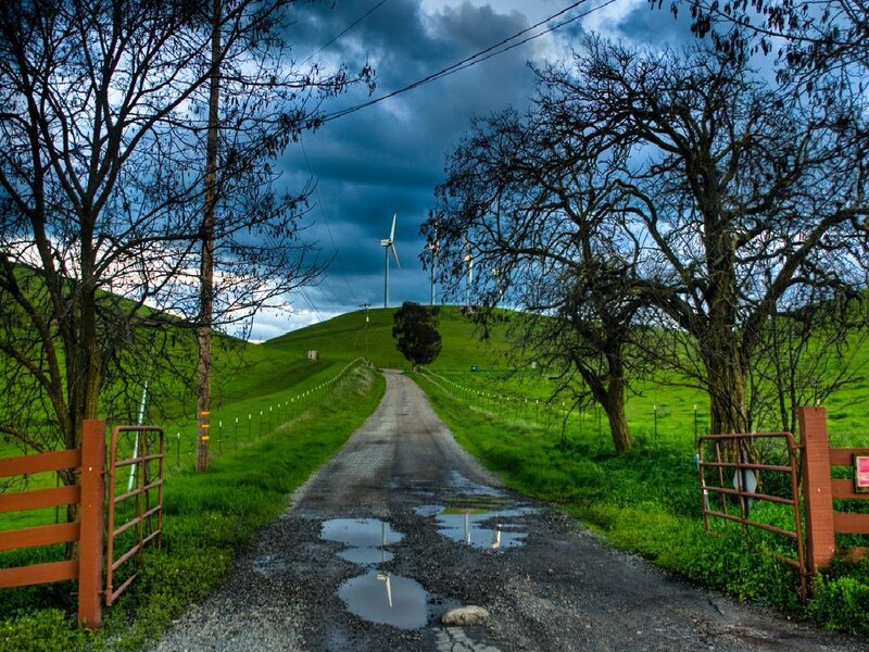 Gravel road to wind turbines