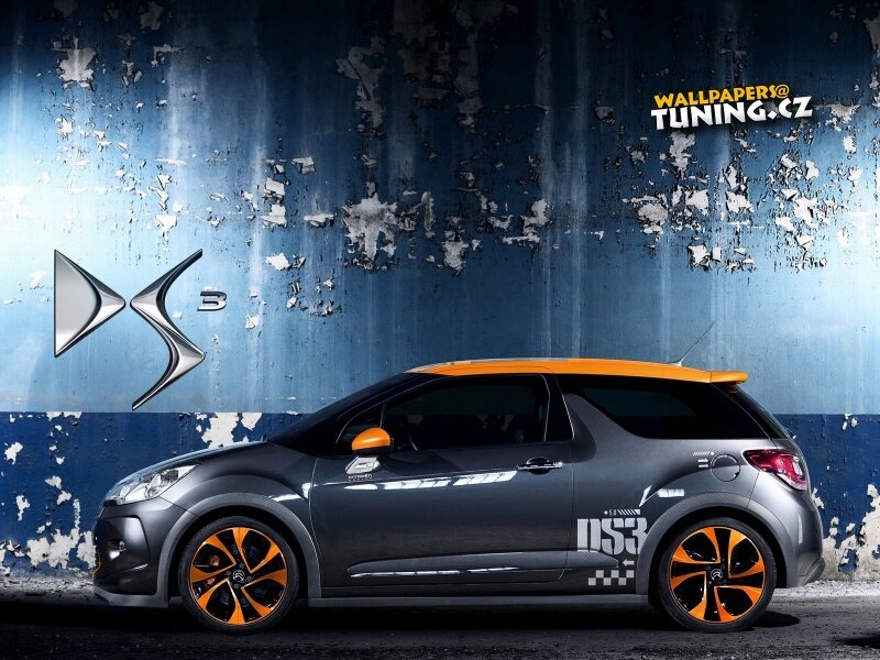 Gray and Orange Car