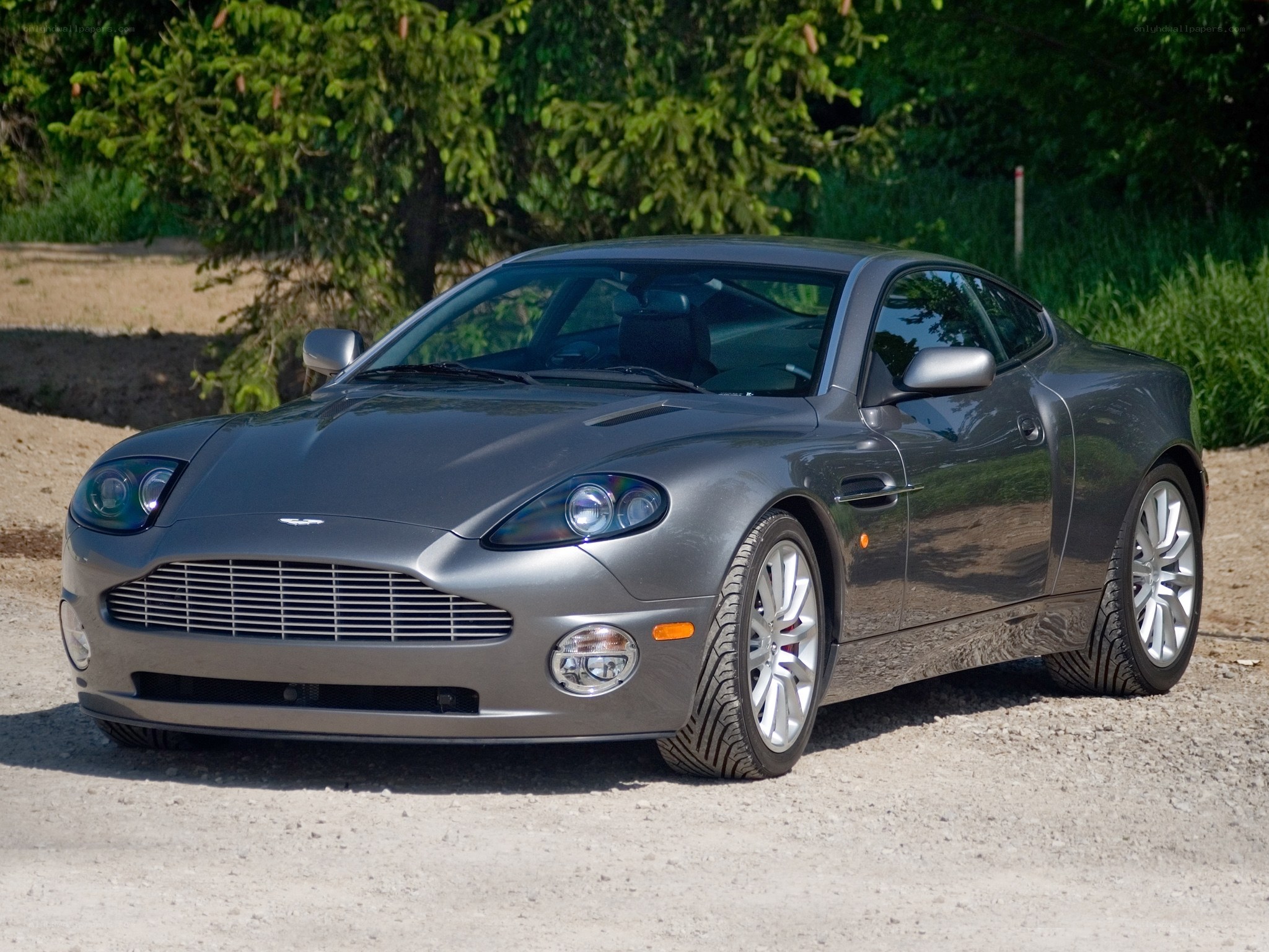 Gray Aston Martin V12 Vantage