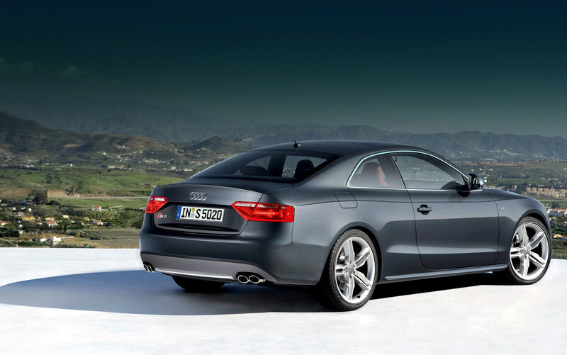 Gray Audi S5 coupe