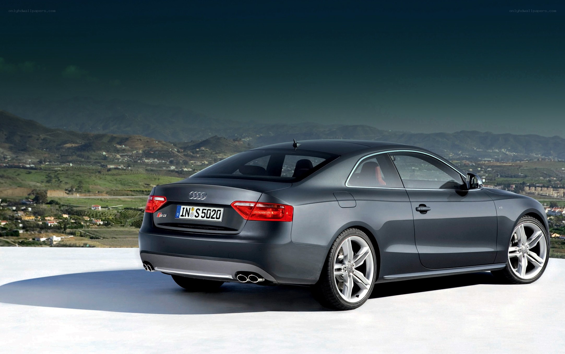 Gray Audi S5 coupe