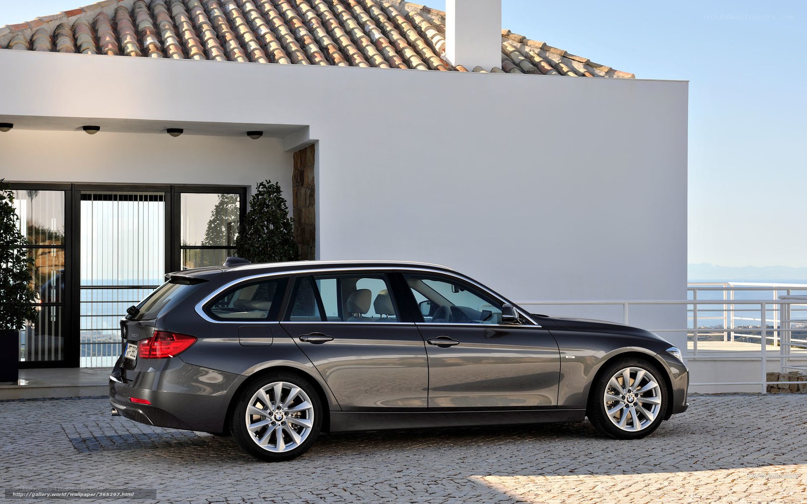 Gray BMW 3-Series Touring