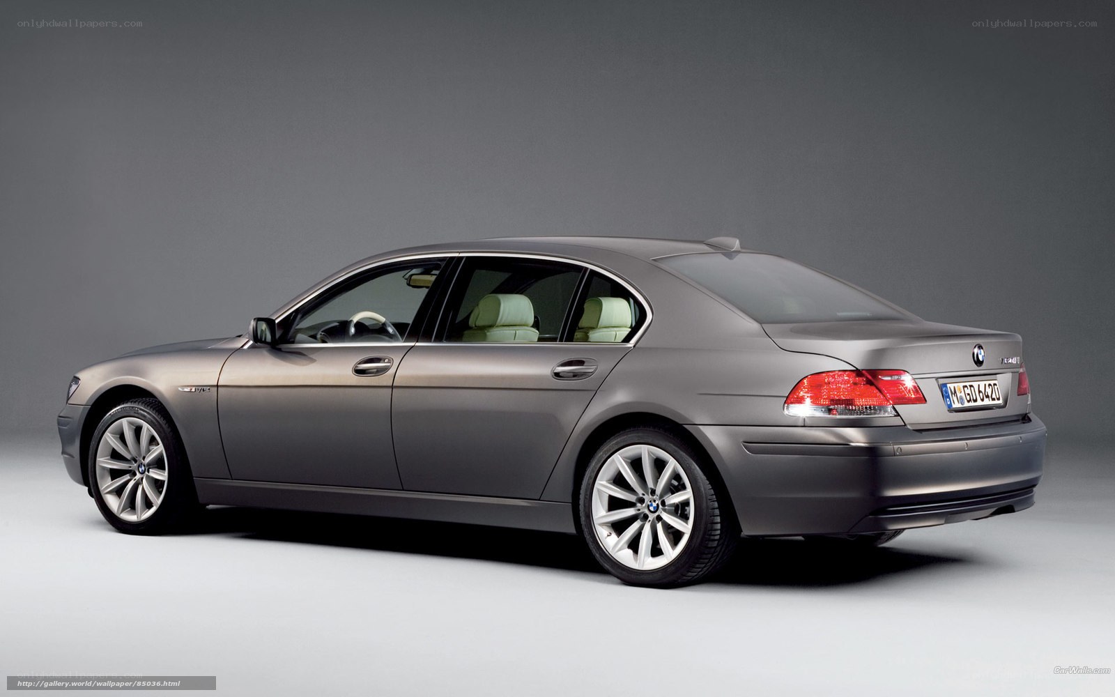 gray bmw 7-series sedan