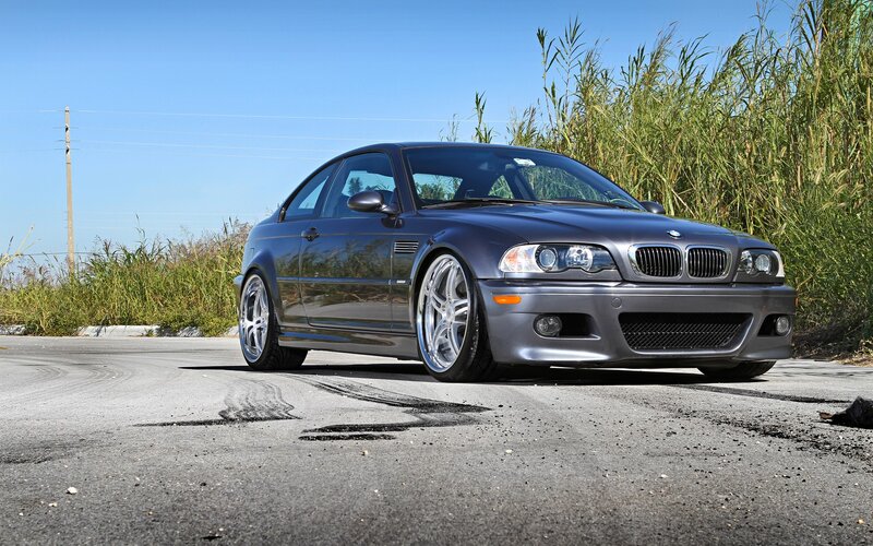 gray bmw m3 on asphalt