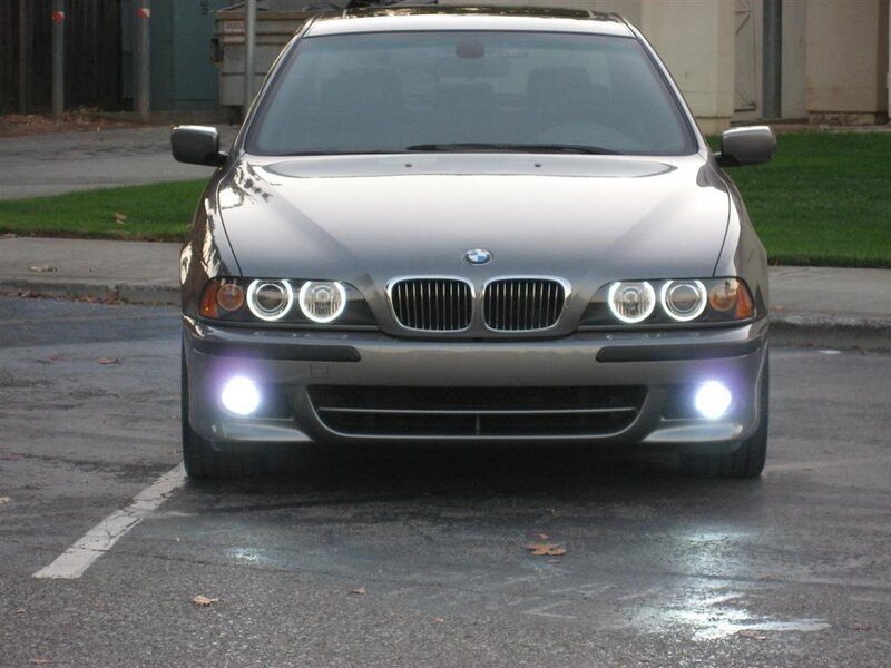 gray bmw sedan parked