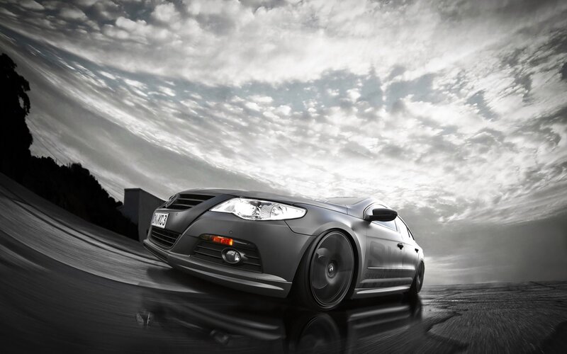gray car on wet road