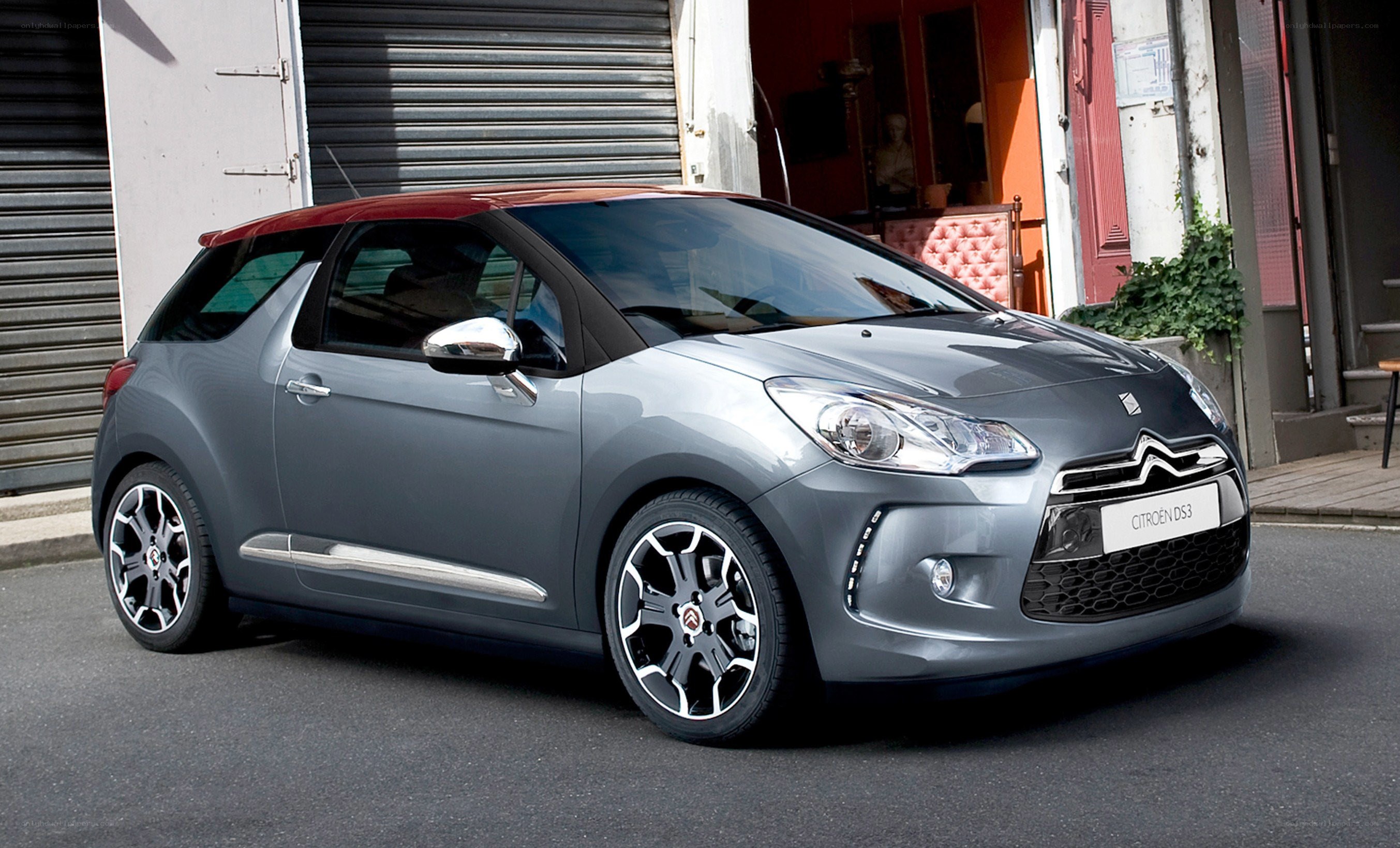 Gray Citroën DS3 hatchback