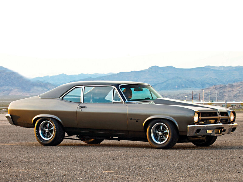 Gray Classic Car — Serene