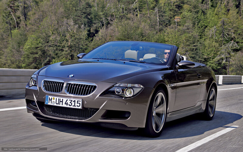 Gray Convertible Car — Dynamic
