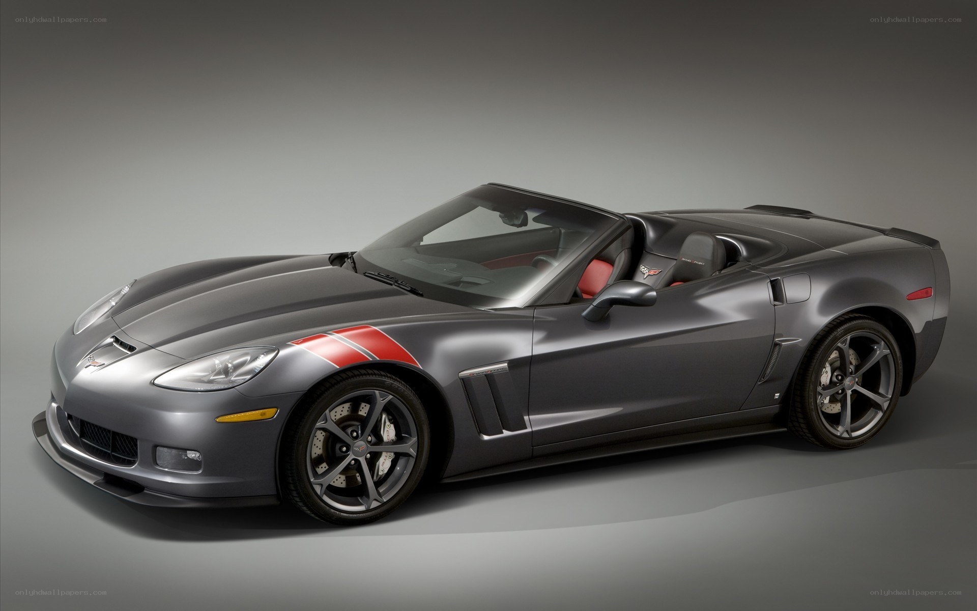gray corvette convertible
