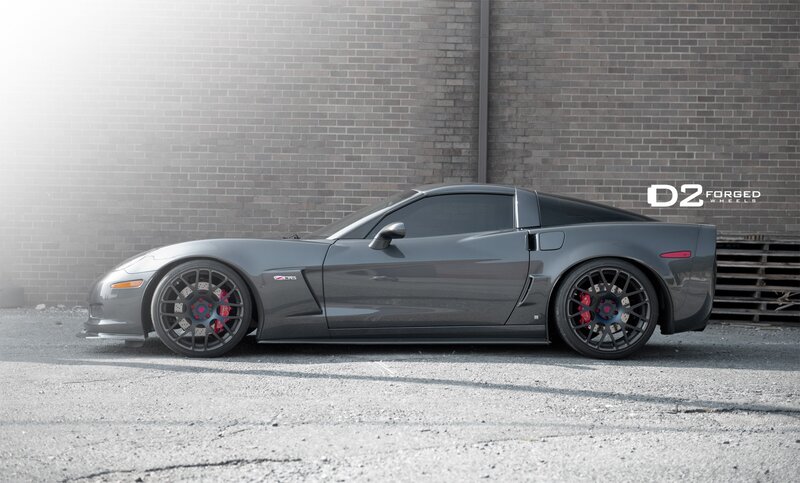 Gray Corvette Z06 — Dramatic