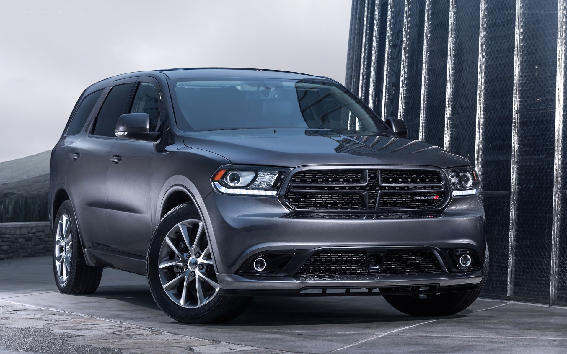 gray dodge durango suv