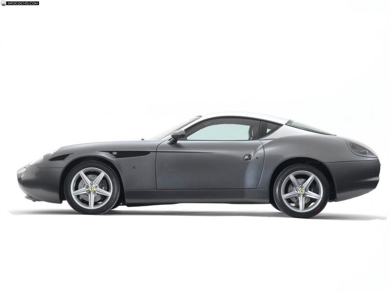 gray ferrari sports car