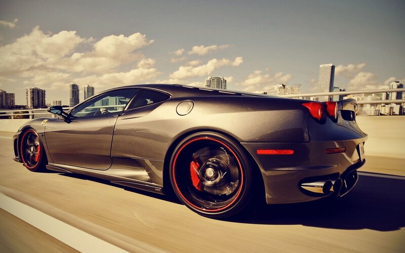gray ferrari sports car