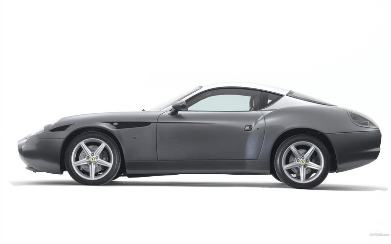 gray ferrari sports car