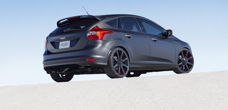gray ford focus rs hatchback